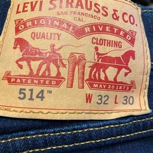 Levi’s 514 Mens Dark Wash Blue Jeans 32x30